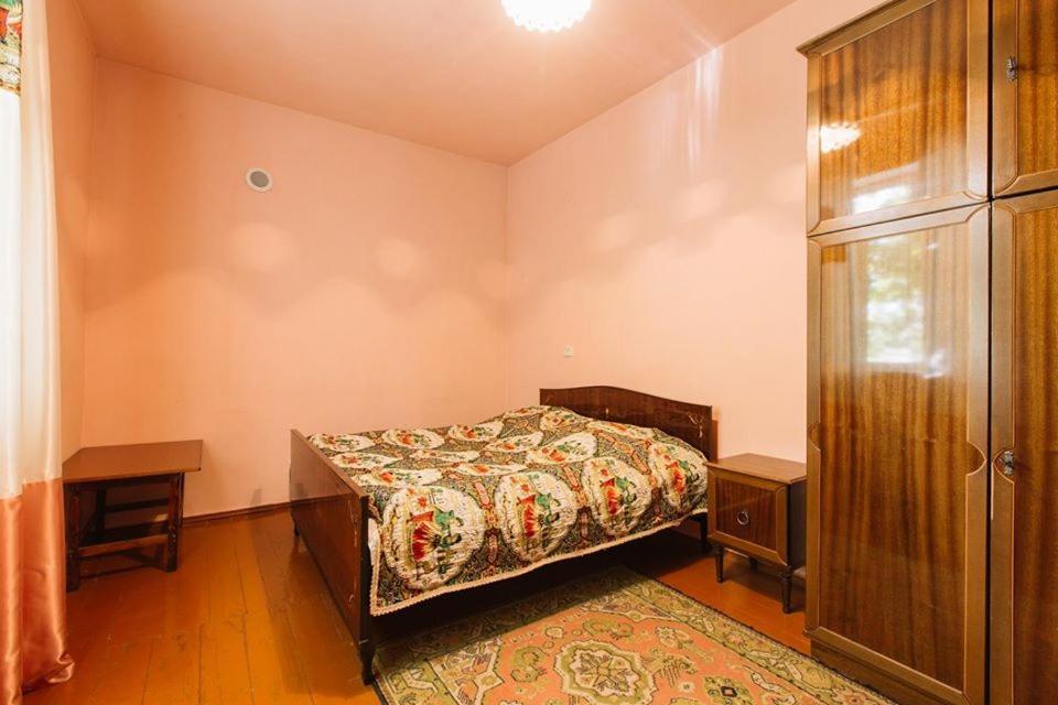 B&B Ruzan Yeghegnadzor Екстер'єр фото