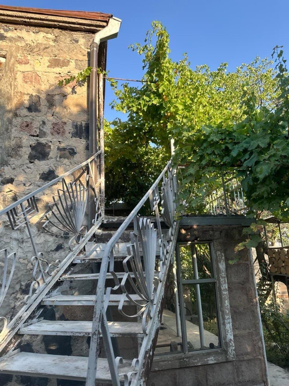 B&B Ruzan Yeghegnadzor Екстер'єр фото
